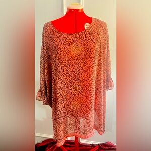 Umgee Pink and White 3/4 Sleeve Boxy tunic size medium